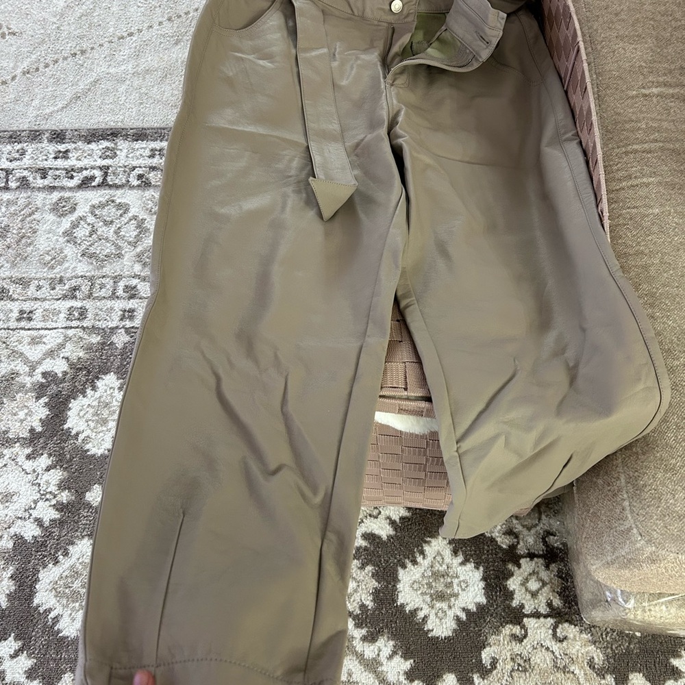 Forever 21 women's pants